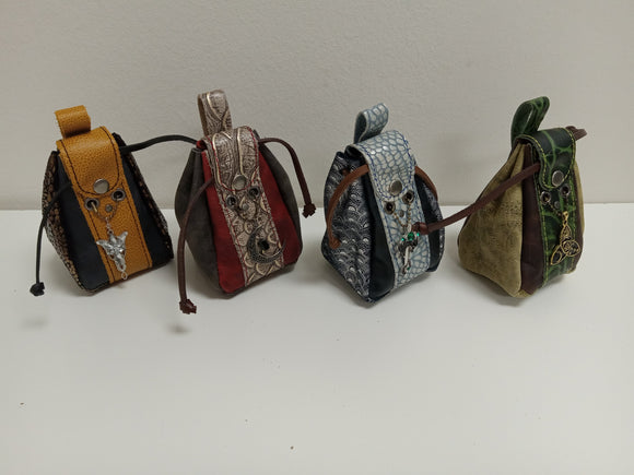 Grimbeard's Dice Bags - Square with Replaceable Pendant Charm Dice Grimbeard Leather   